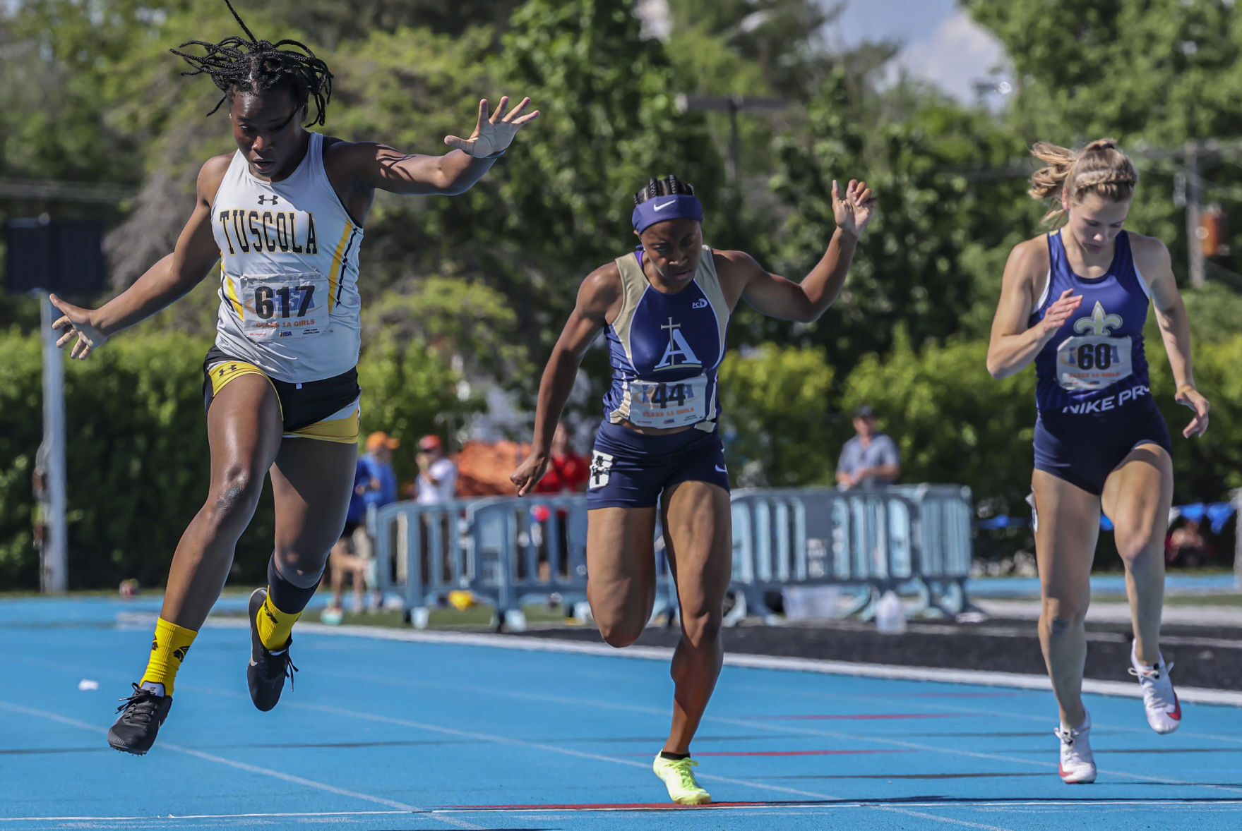 Class 1A girls gallery 95 061021.JPG